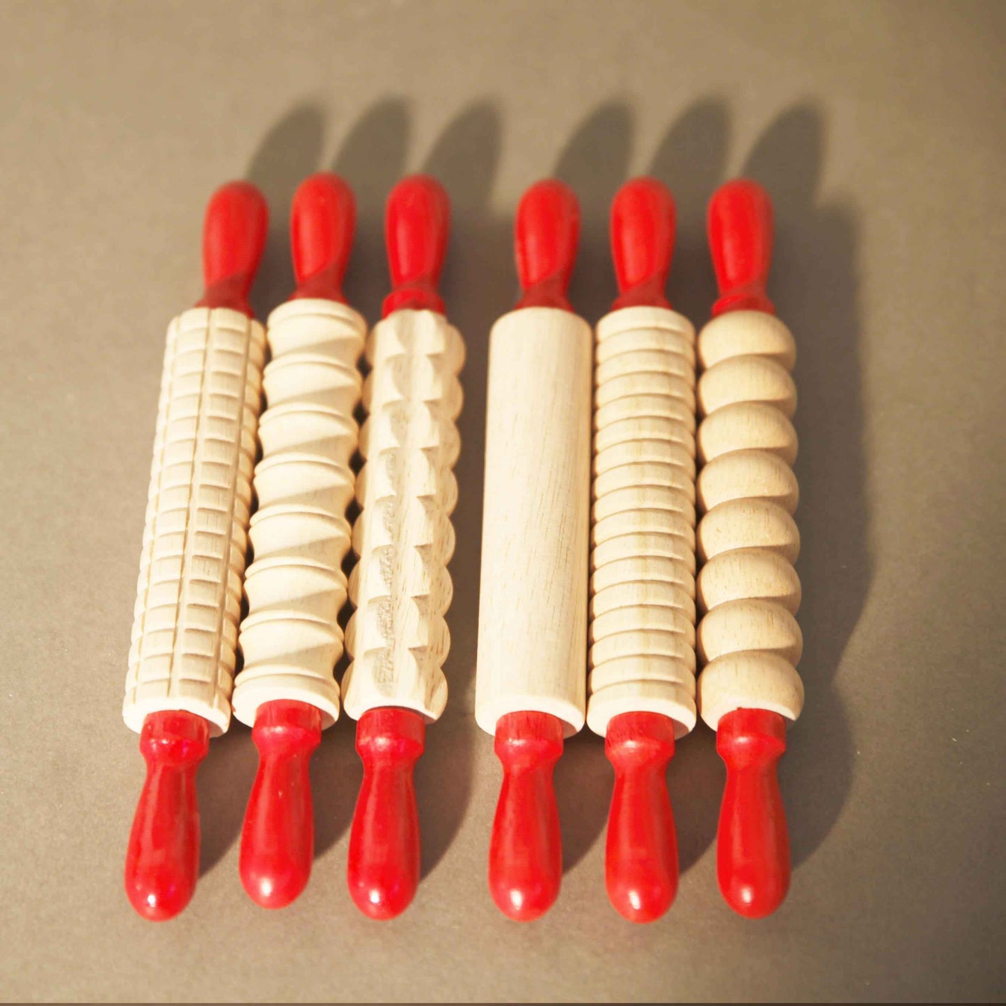 Mini Pattern Rolling Pins 6pcs Playdough Sand Toys Art and Crafts for Kids 3yrs+