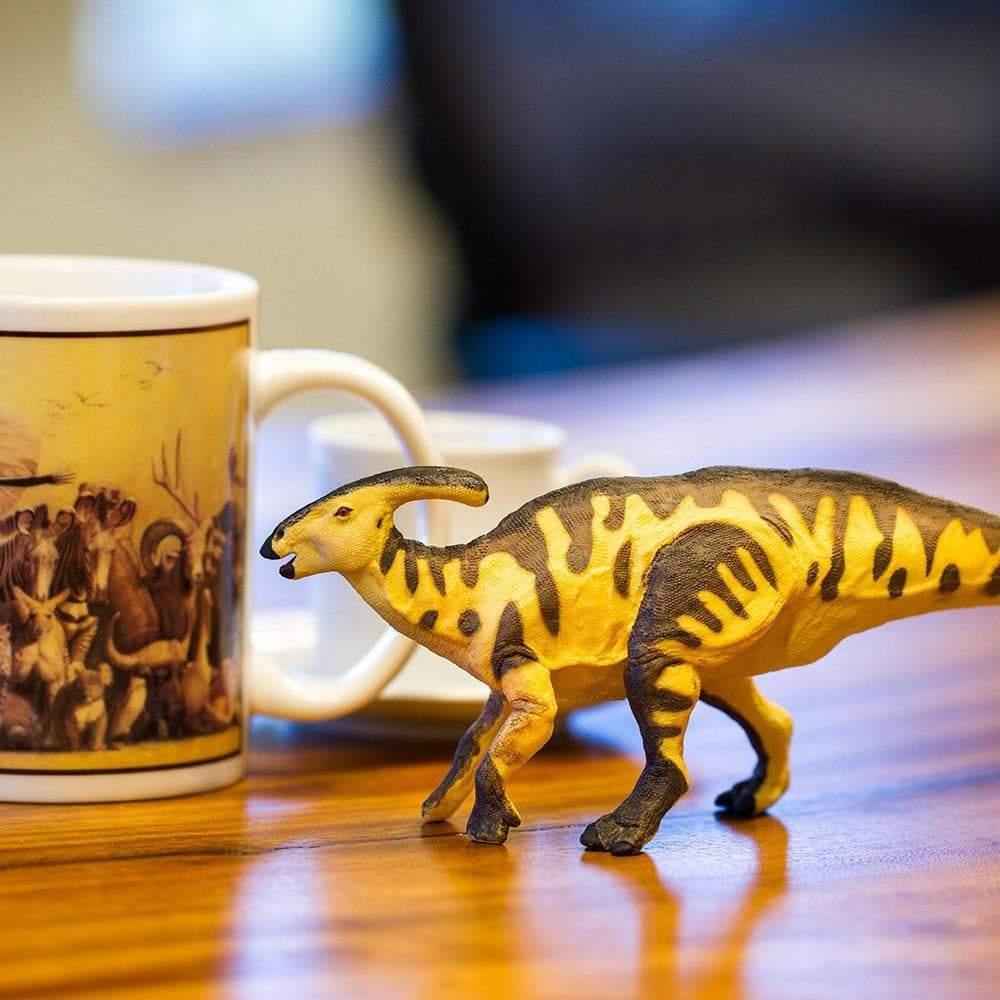 Parasaurolophus Figurine by Safari Ltd Large Dinosaur & Prehistoric World Collection Animal Figurines Dinosaur and Dragon Theme 3yrs+