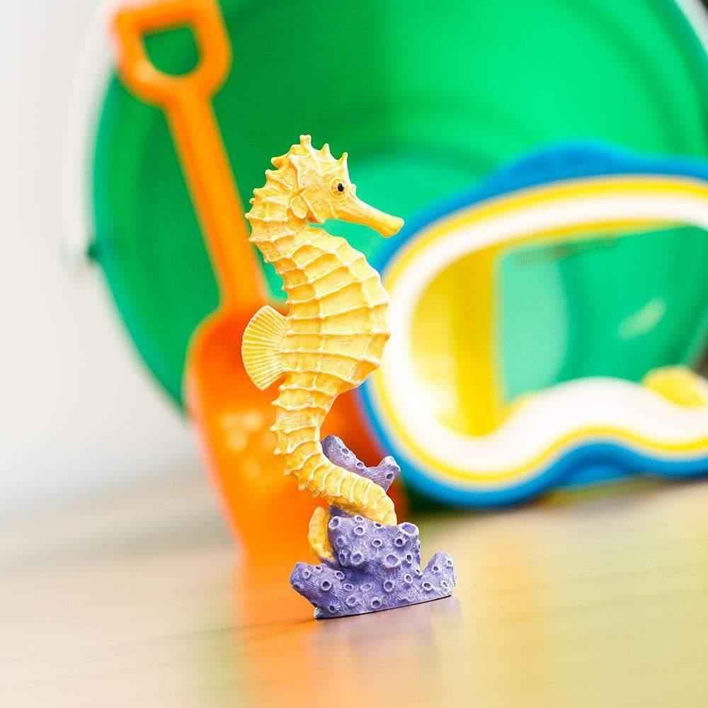 Seahorse Figurine by Safari Ltd Sea Life Collection Animal Figurines 3yrs+