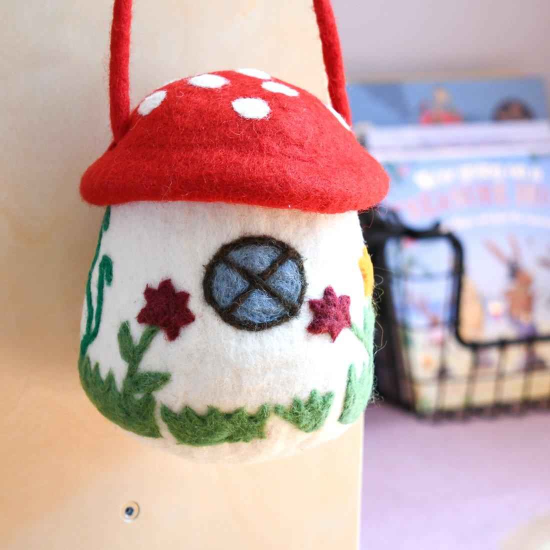 Tara Treasures Felt Mushroom Toadstool Bag Pretend and Imaginative Play 3yrs+