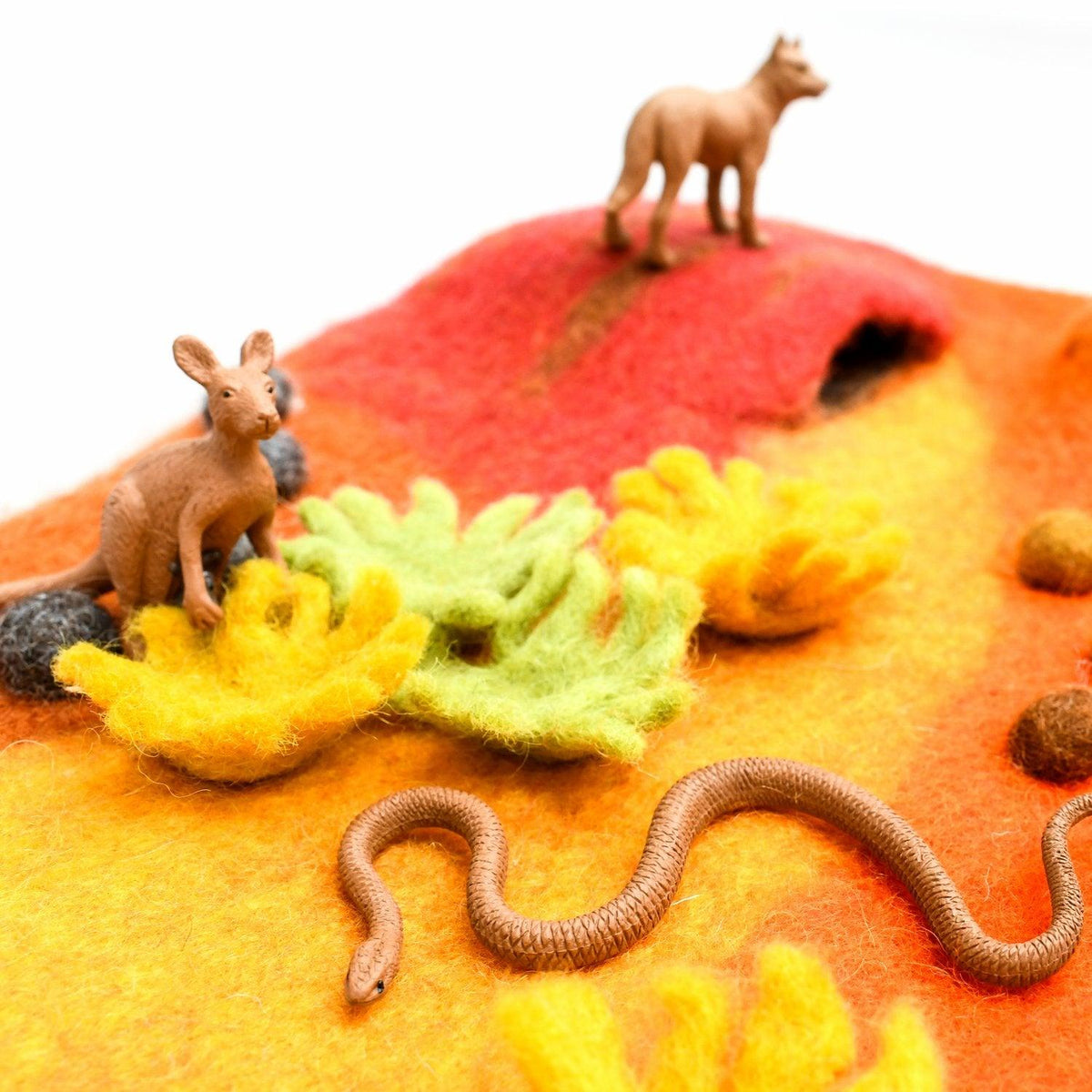 Tara Treasures Small Felt Australian Outback Earth Play Mat Playscape 35cm Australian Animals Pretend & Imaginative Play Toys Best Seller 3yrs+