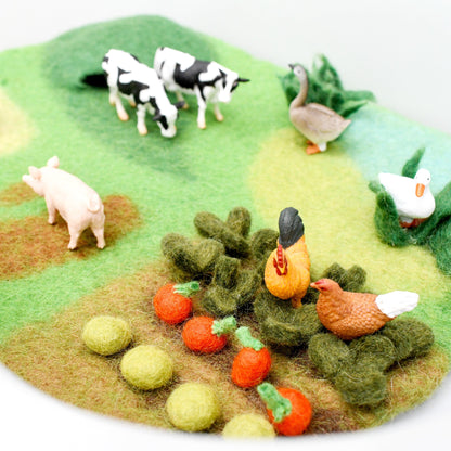Tara Treasures Small Felt Farm Play Mat Playscape 35cm Farm Animal Toys Pretend & Imaginative Play Best Seller 3yrs+