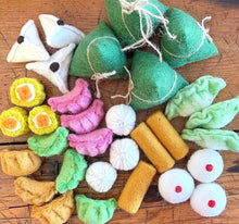 Papoose Felt Yum Cha Play Food Set of 31 Pretend and Imaginative Play Kitchen Accessories 3yrs+