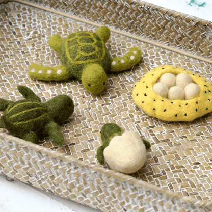 Tara Treasures Felt Life Cycle of Green Sea Turtle Set Pretend & Imaginative Play Toys Felt Animals 3yrs+