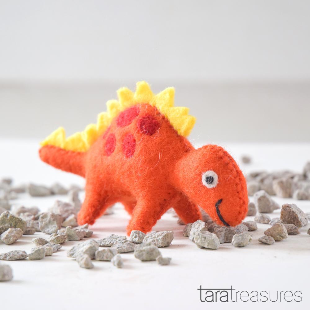 Tara Treasures Felt Dinosaur Pretend & Imaginative Play Felt Animals Dinosaur and Dragon Theme 3yrs+