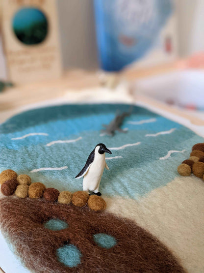 Tara Treasures Small Felt Sea Beach and Rockpool Play Mat Ocean Playscape 35cm Ocean Toys Pretend & Imaginative Play Best Seller 3yrs+