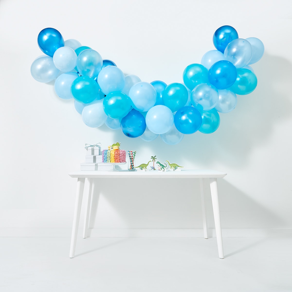Blue Balloon Garland