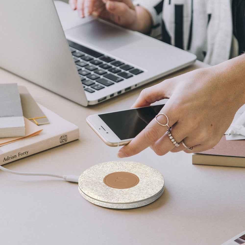 Kreafunk Wicharge 2 Wireless Qi Charger 15W - Wheat