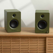 Victrola Tempo Bookshelf Speakers - Green