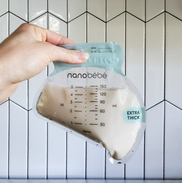 25 Breastmilk Storage Bags & Organiser
