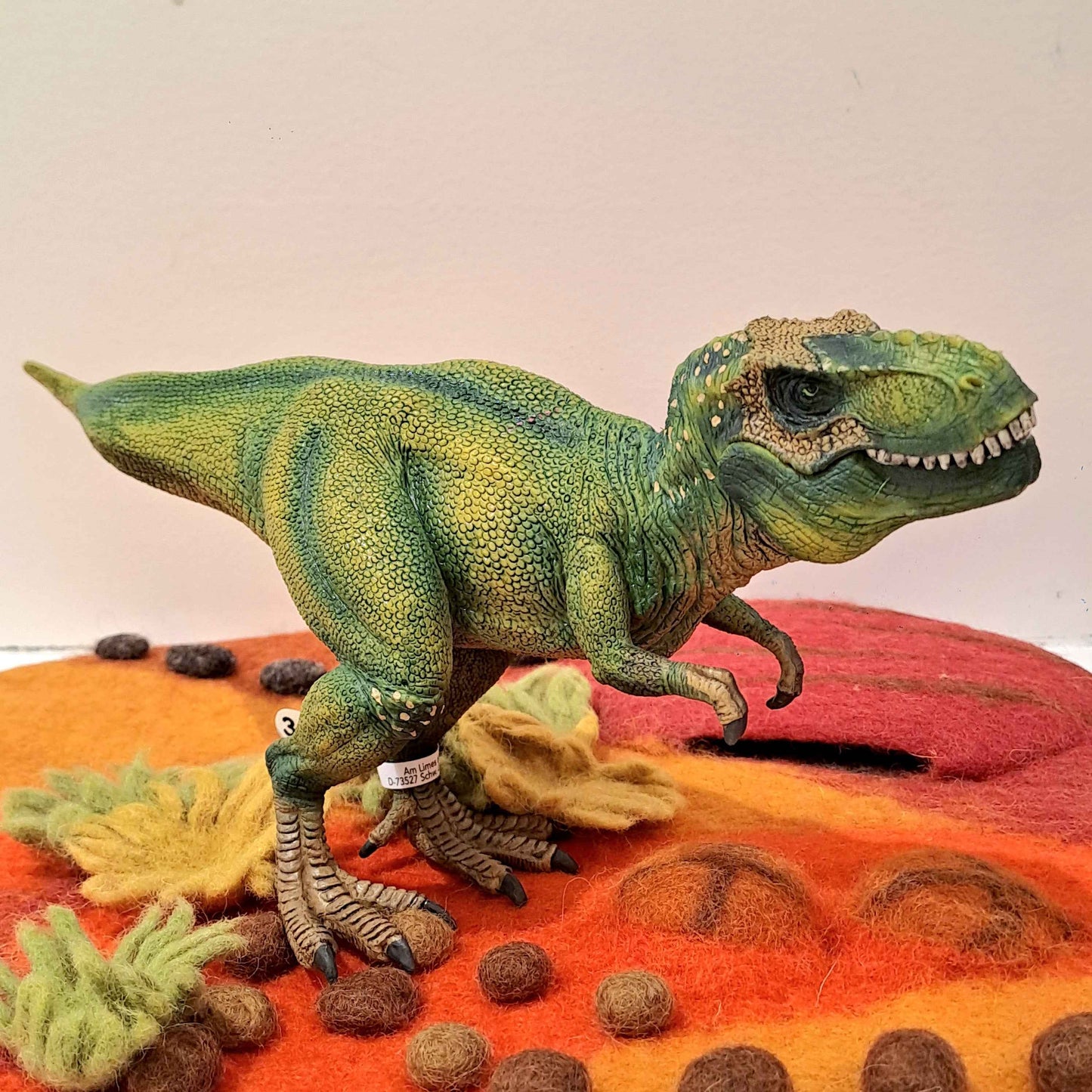 Schleich T-Rex Figurine Large Figurine Dinosaur Collection Animal Figurines 3yrs+
