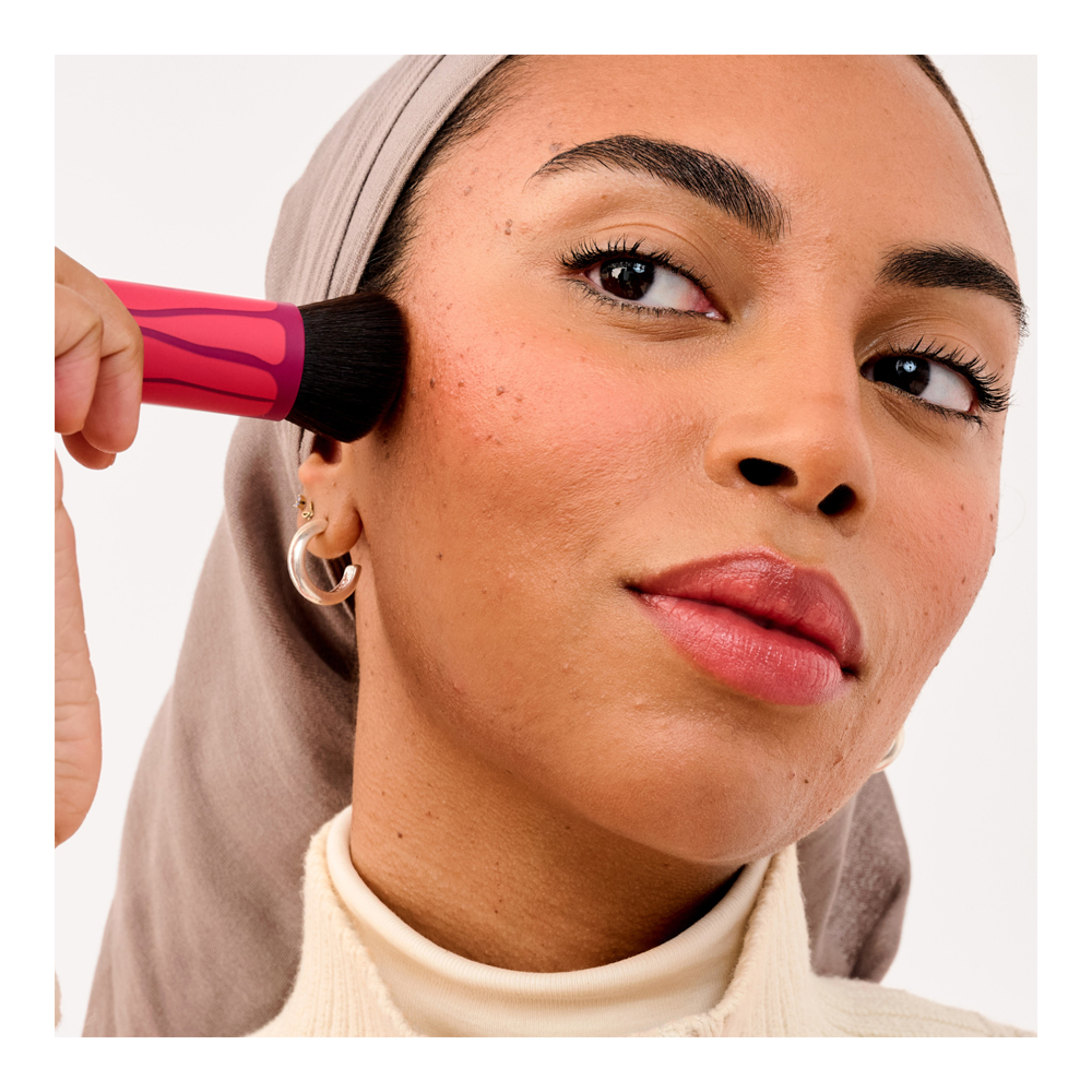 Hoola Wavemaker Bronzer Brush