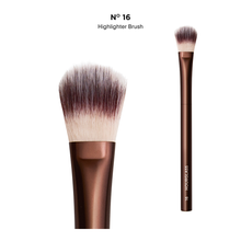 No. 16 Highlighter Brush
