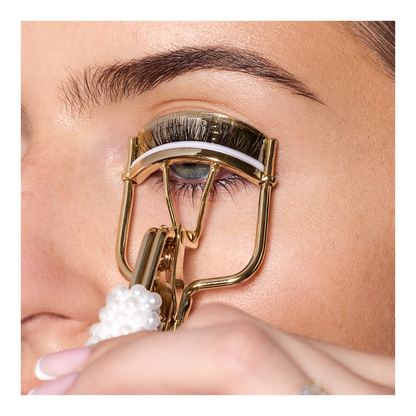 Pretty In Pearls Lash Curler (Holiday Limited Edition)