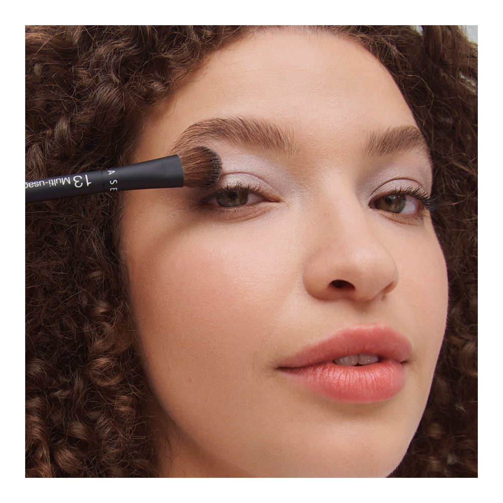 Essential Multitasker Eye Brush