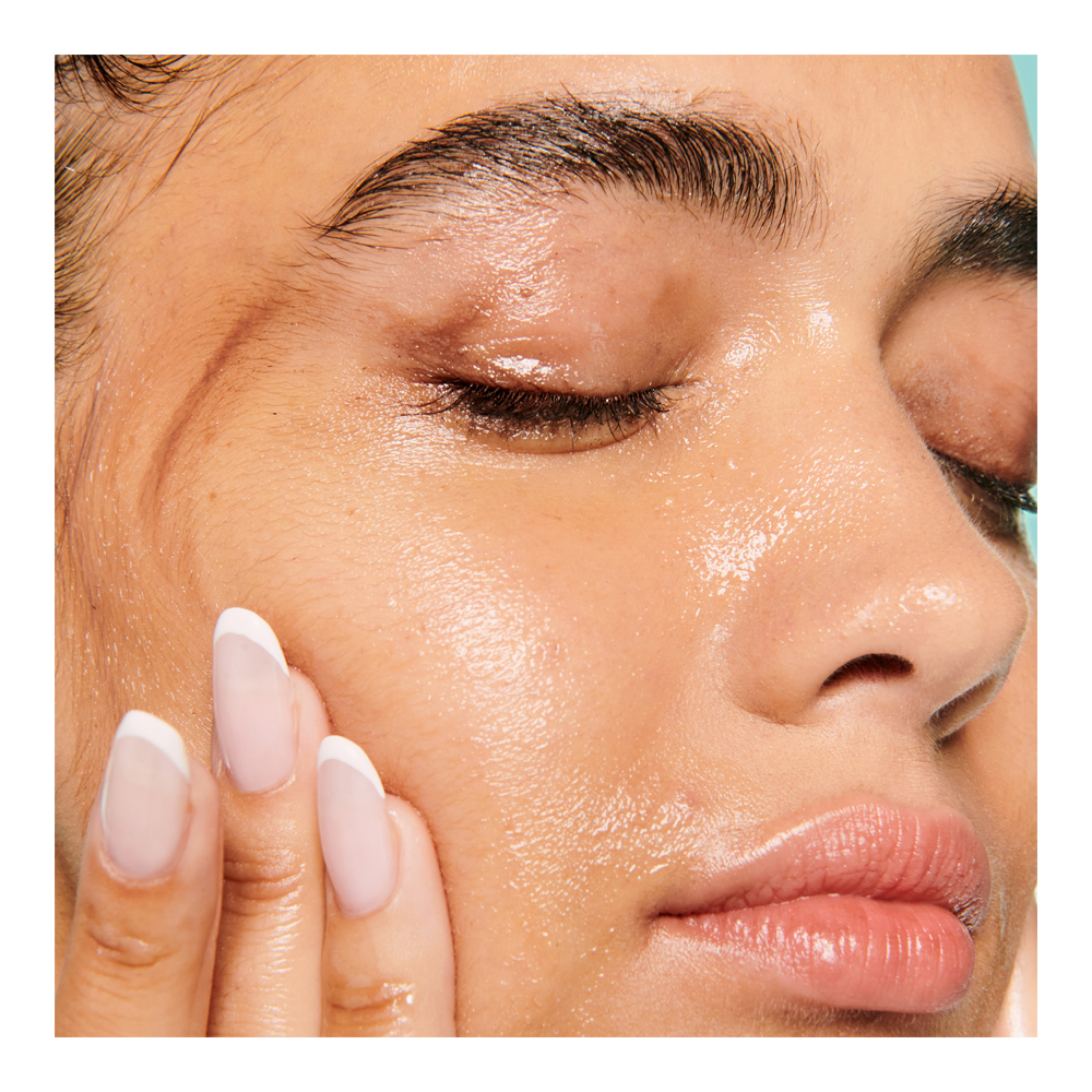 The Clear Necessities Skincare Set Mini (Limited Edition)